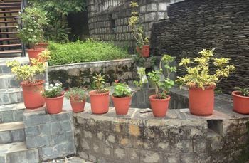 Goroomgo Hotel The Sojourn, Adharshila & Gulmohar Cottages Dharamsala Buitenkant foto